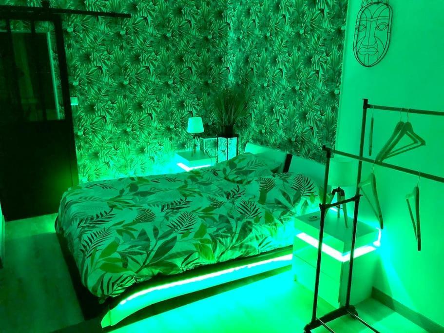 Le Led Room,Centre Ville Place De Parking Gratuite Санс Екстериор снимка